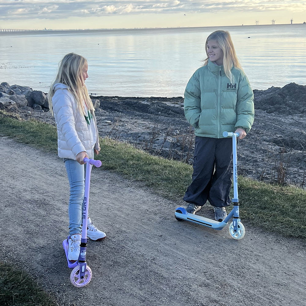 Story E-Motion Lasten Sähköpotkulauta
