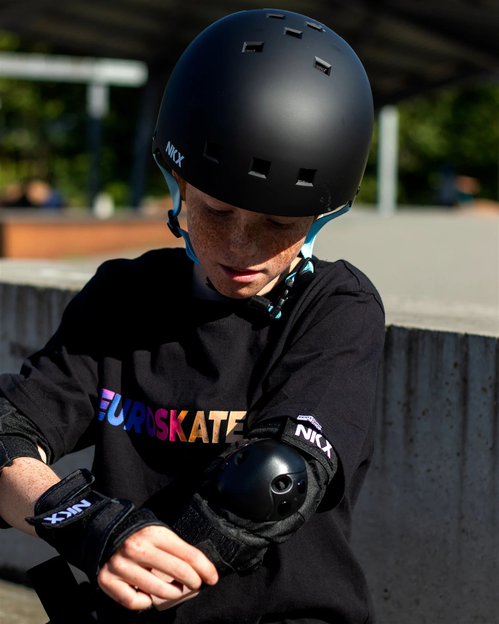 NKX Kids 3-Pack Pro Suojavarusteet - Polvisuojat, Kyynärsuoja ja Ranteensuojat