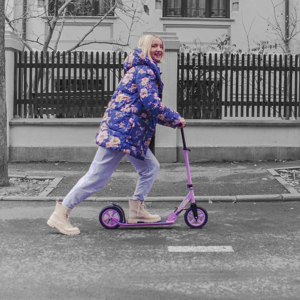 Story Civic Comfort Air-wheels Taitettava Kick Scooter